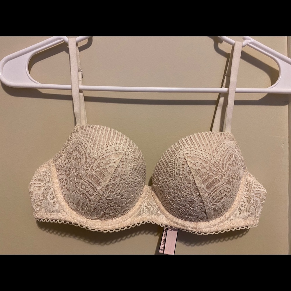 Victoria secret bra
